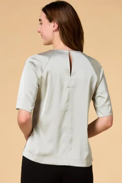 Women Versona Back To Basics Top