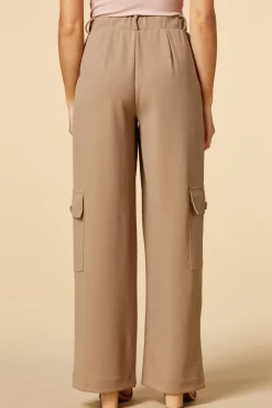 Women Versona Carry Over Pants