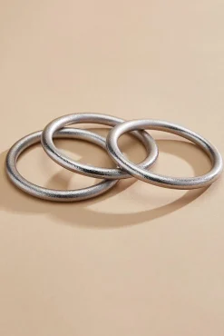 Women Versona Chunky Matte Bangle Set