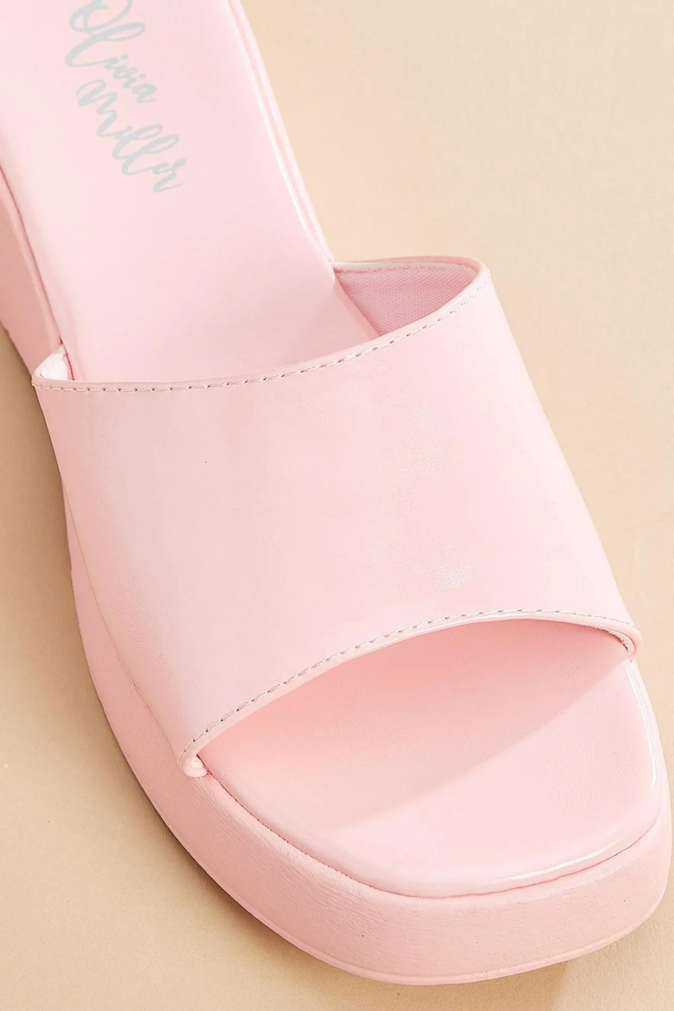 Women Versona Faux Leather Platform Sandals