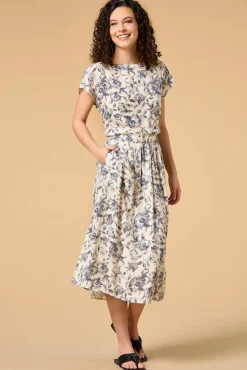 Women Versona Fine China Top