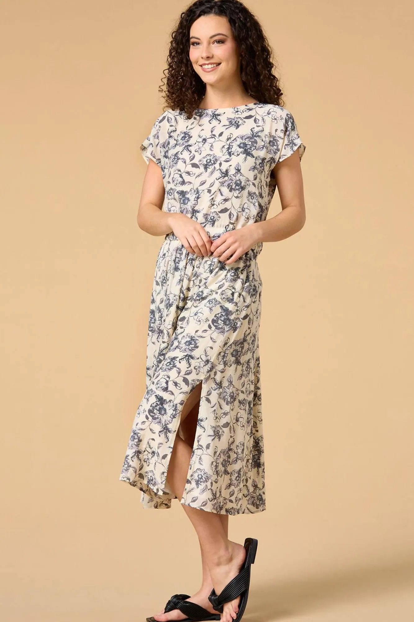 Women Versona Fine China Top