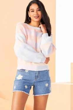 Women Versona Fresh As A Daisy Shorts
