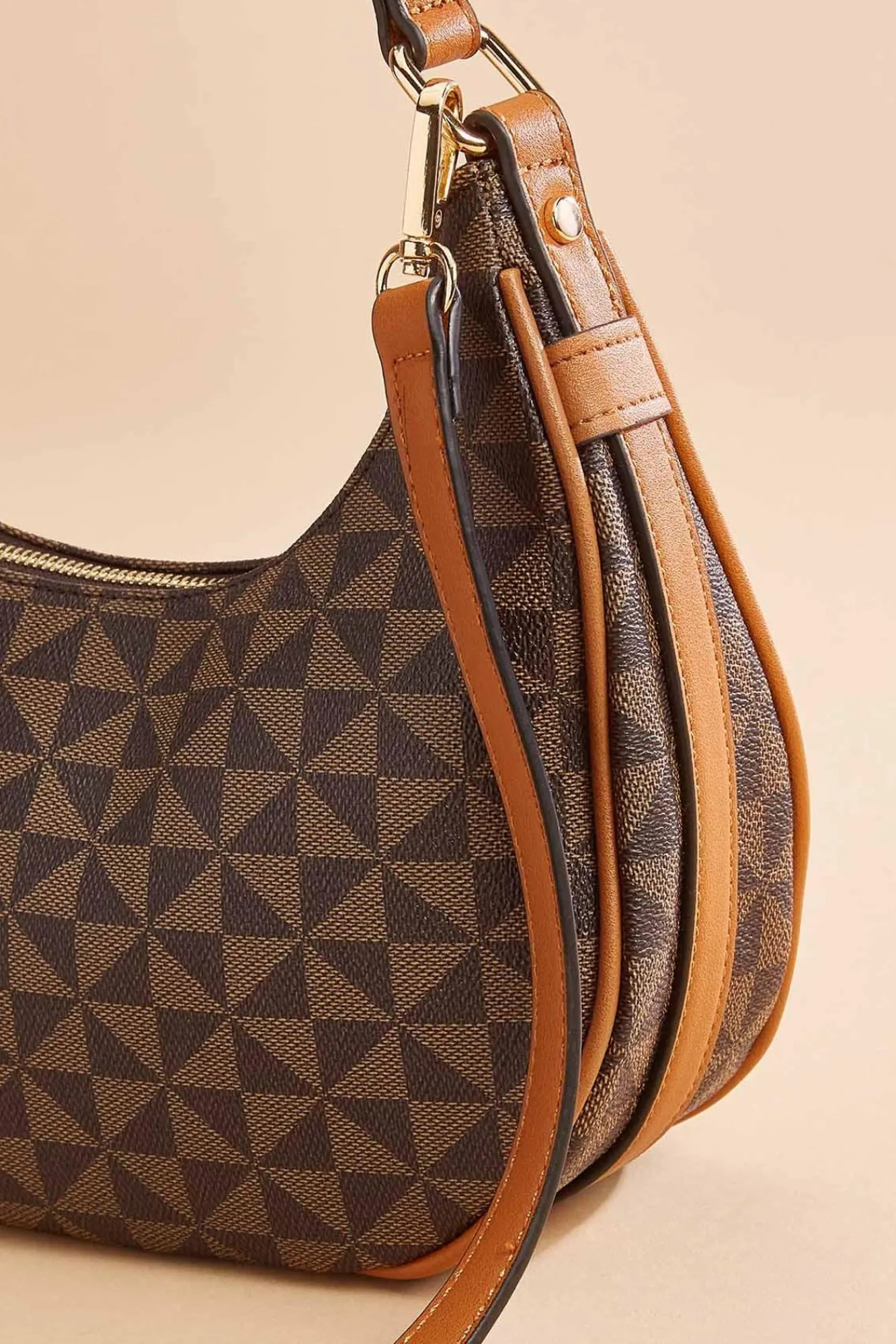 Women Versona Geo Print Faux Leather Handbag