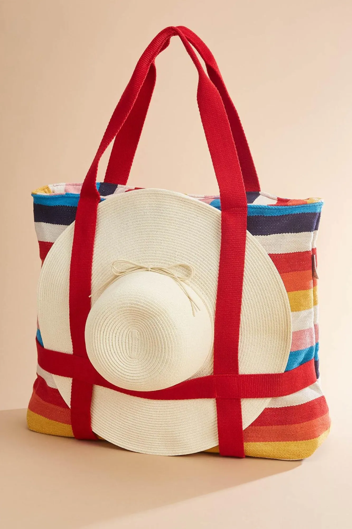 Women Versona Hat Carrier Canvas Tote