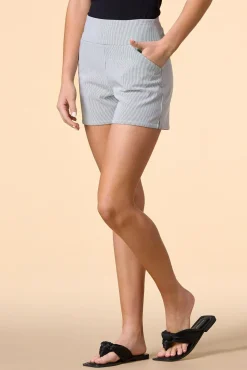 Women Versona Jailhouse Rock Shorts