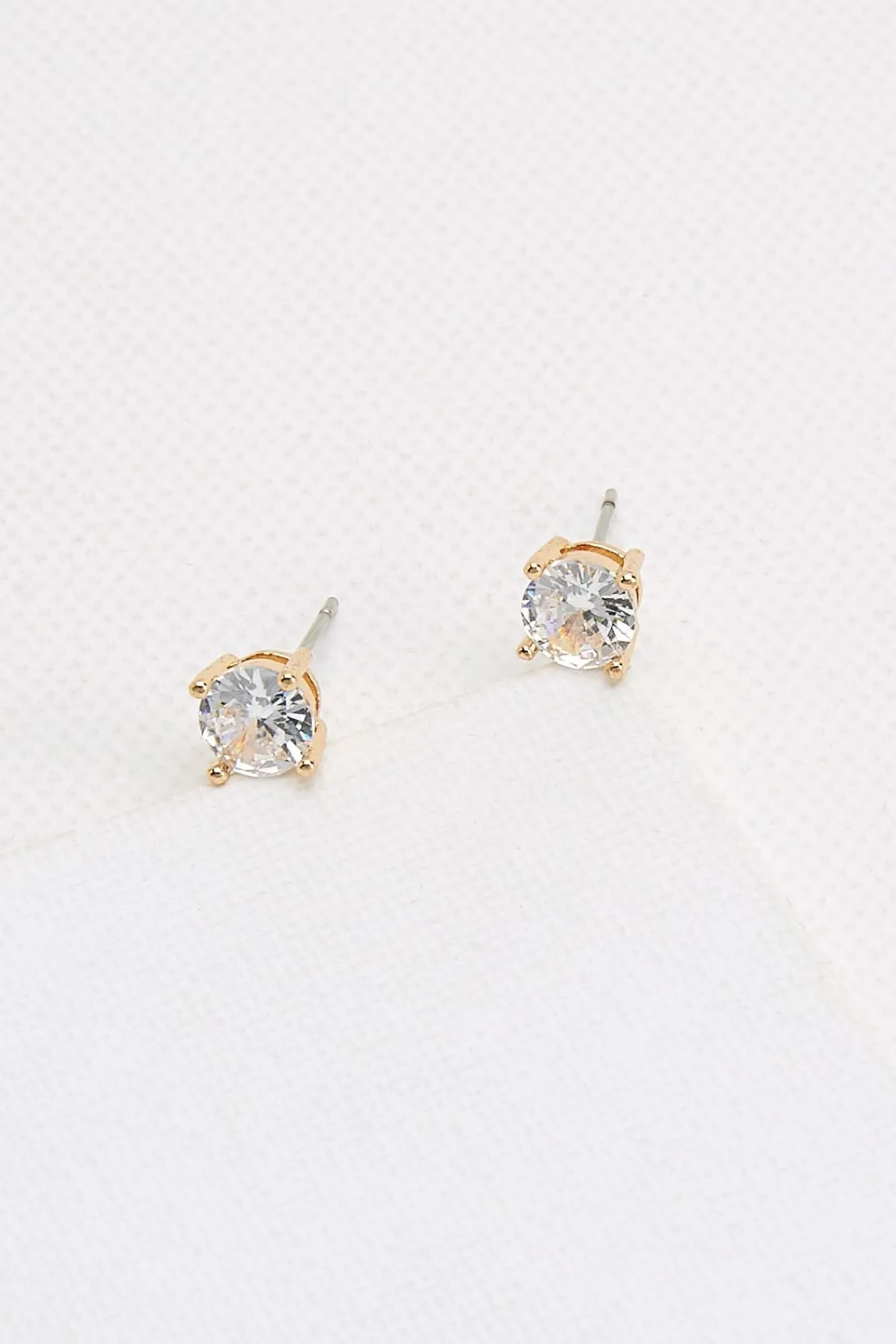 Women Versona Leave A Lil Sparkle Studs