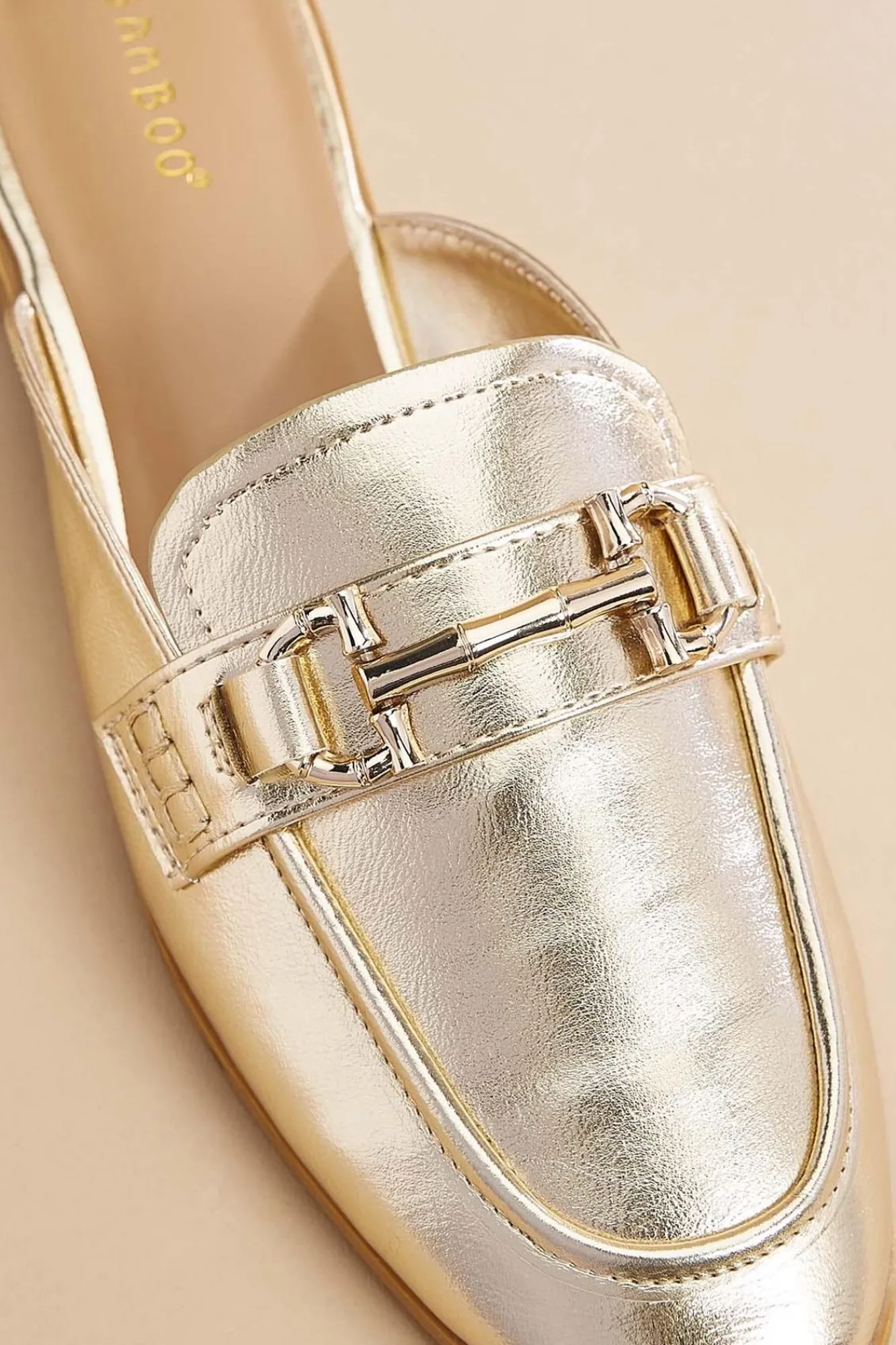 Women Versona Metallic Mules