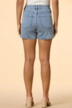 Women Versona My Time To Rhine Shorts