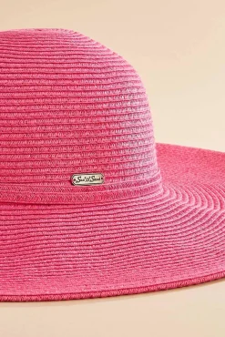 Women Versona Pretty In Floppy Hat