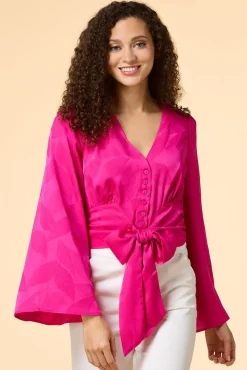 Women Versona Pretty In Palm Top