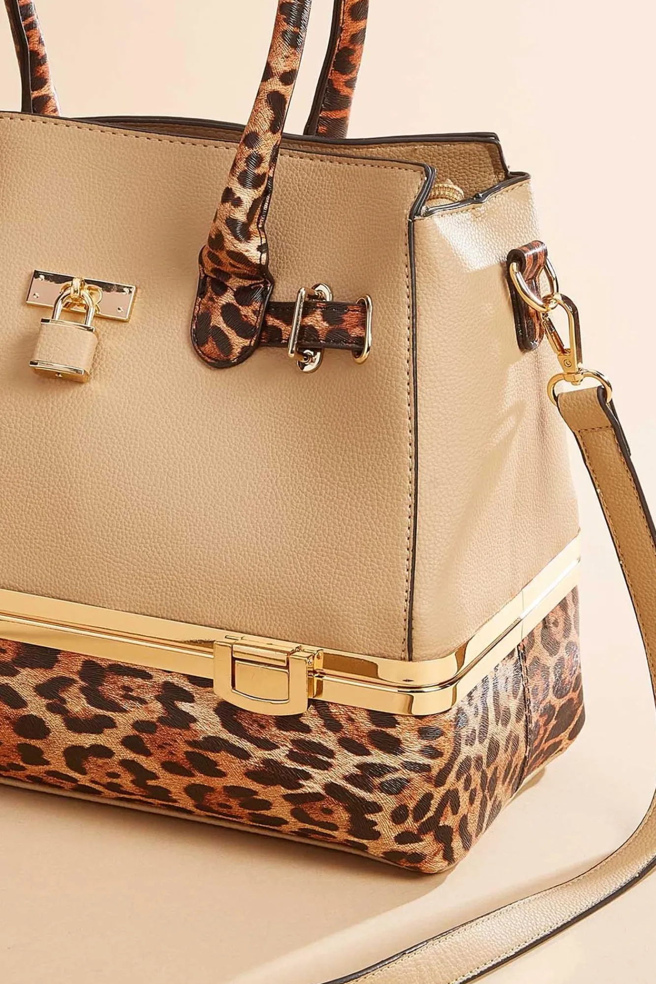 Women Versona Printed Faux Leather Satchel And Wallet Set