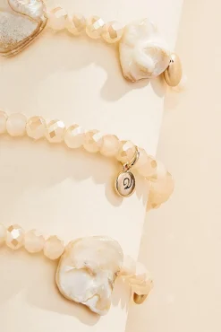 Women Versona Seashell Bracelet Set