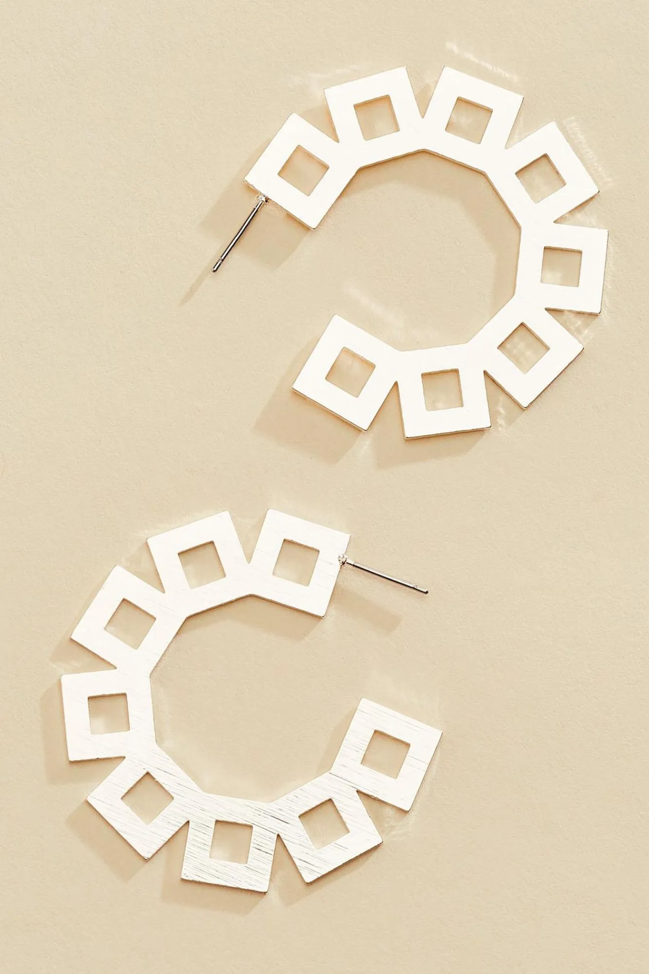 Women Versona Square Hoop Earrings